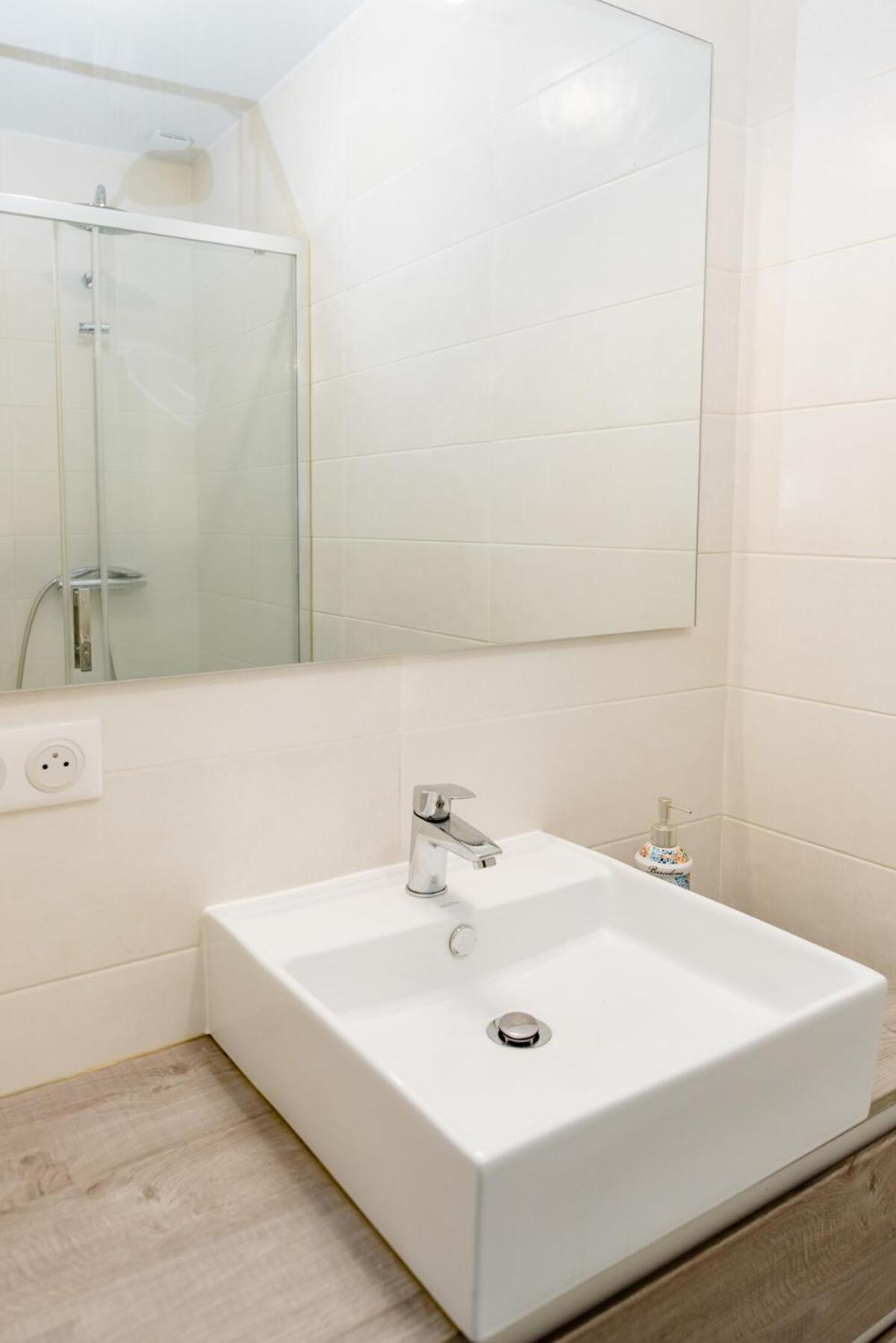 Studio De L'Avance 28M2 Fourques-sur-Garonne ภายนอก รูปภาพ
